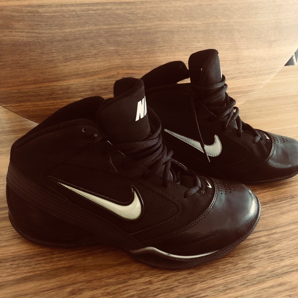 Nike Air Flight Scorer Shoes